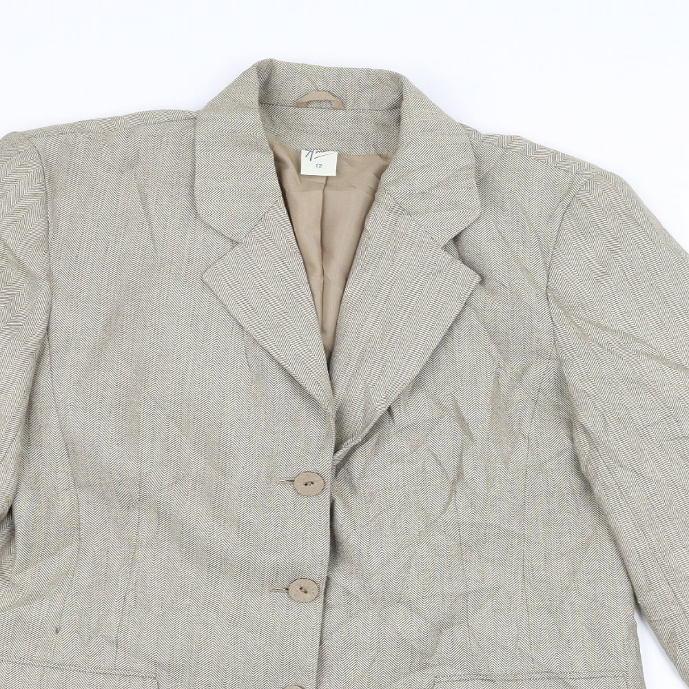 amari Womens White   Jacket  Size 12