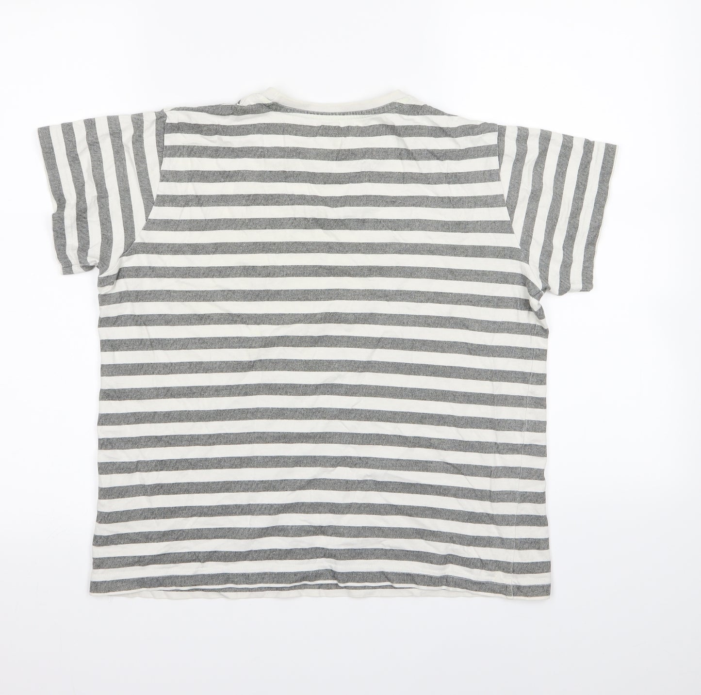Preworn Boys White Striped  Basic T-Shirt Size 15 Years