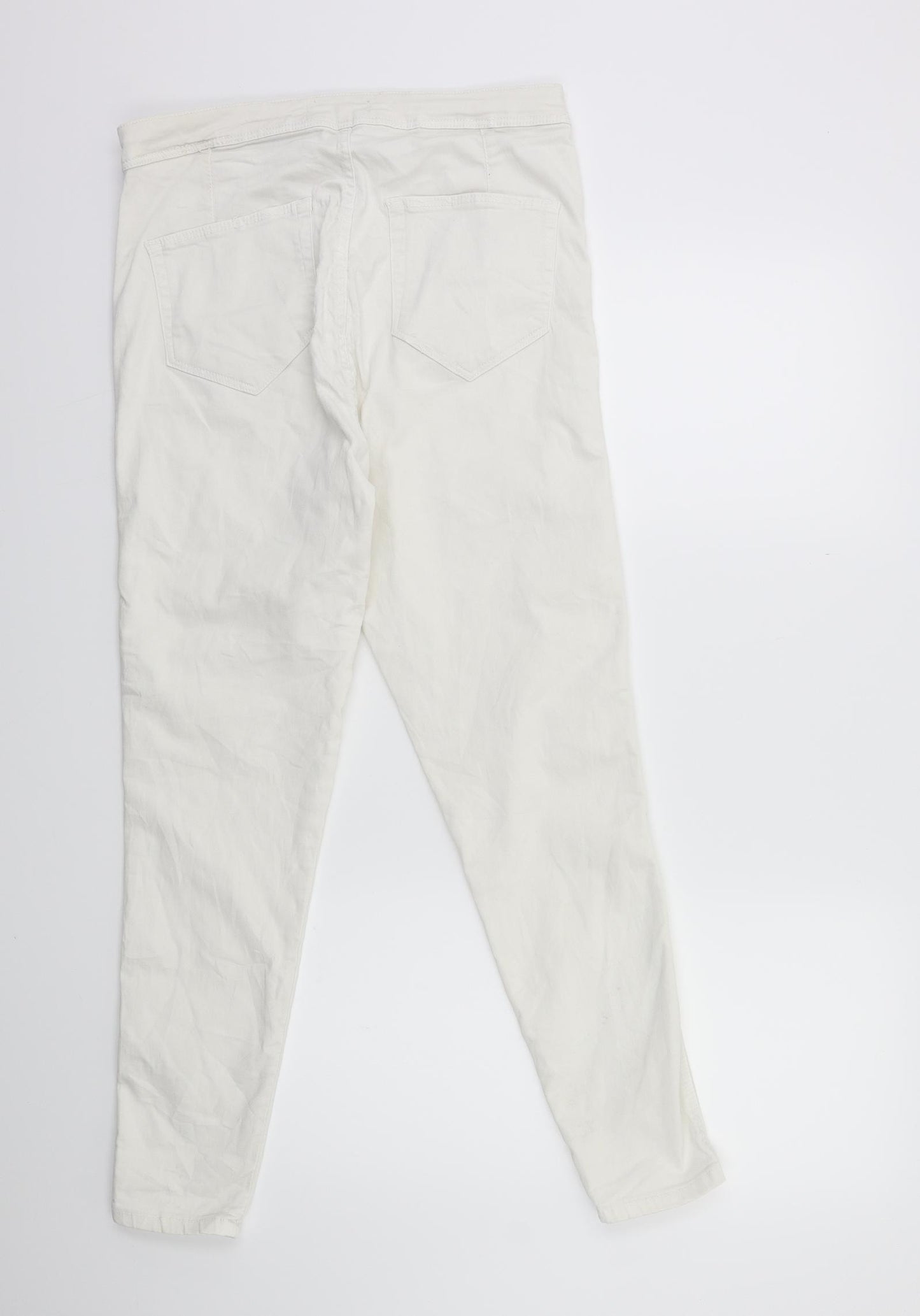 Preworn Womens White  Denim Skinny Jeans Size 30 in L27 in