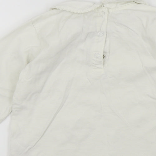 JoJo Maman Bébé Girls White   Basic T-Shirt Size 5 Years
