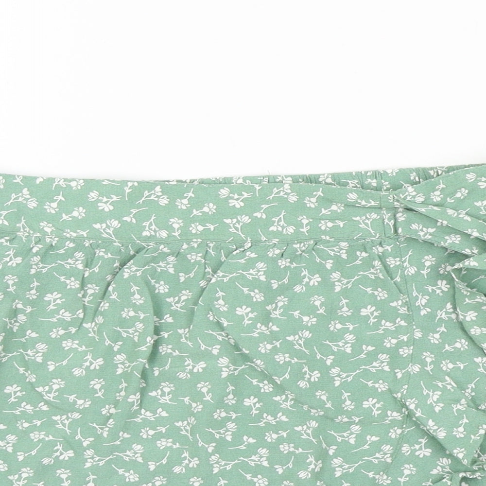 Primark Womens Green Floral  Bermuda Shorts Size 14