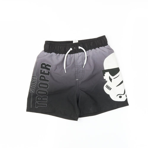 TU Boys Black   Sweat Shorts Size 5 Years