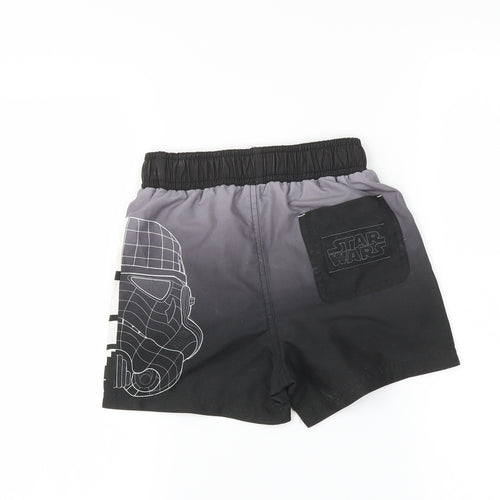TU Boys Black   Sweat Shorts Size 5 Years