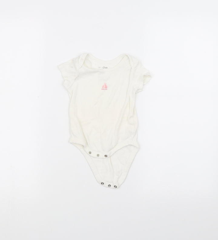 Gap Baby White   Basic T-Shirt Size 3-6 Months