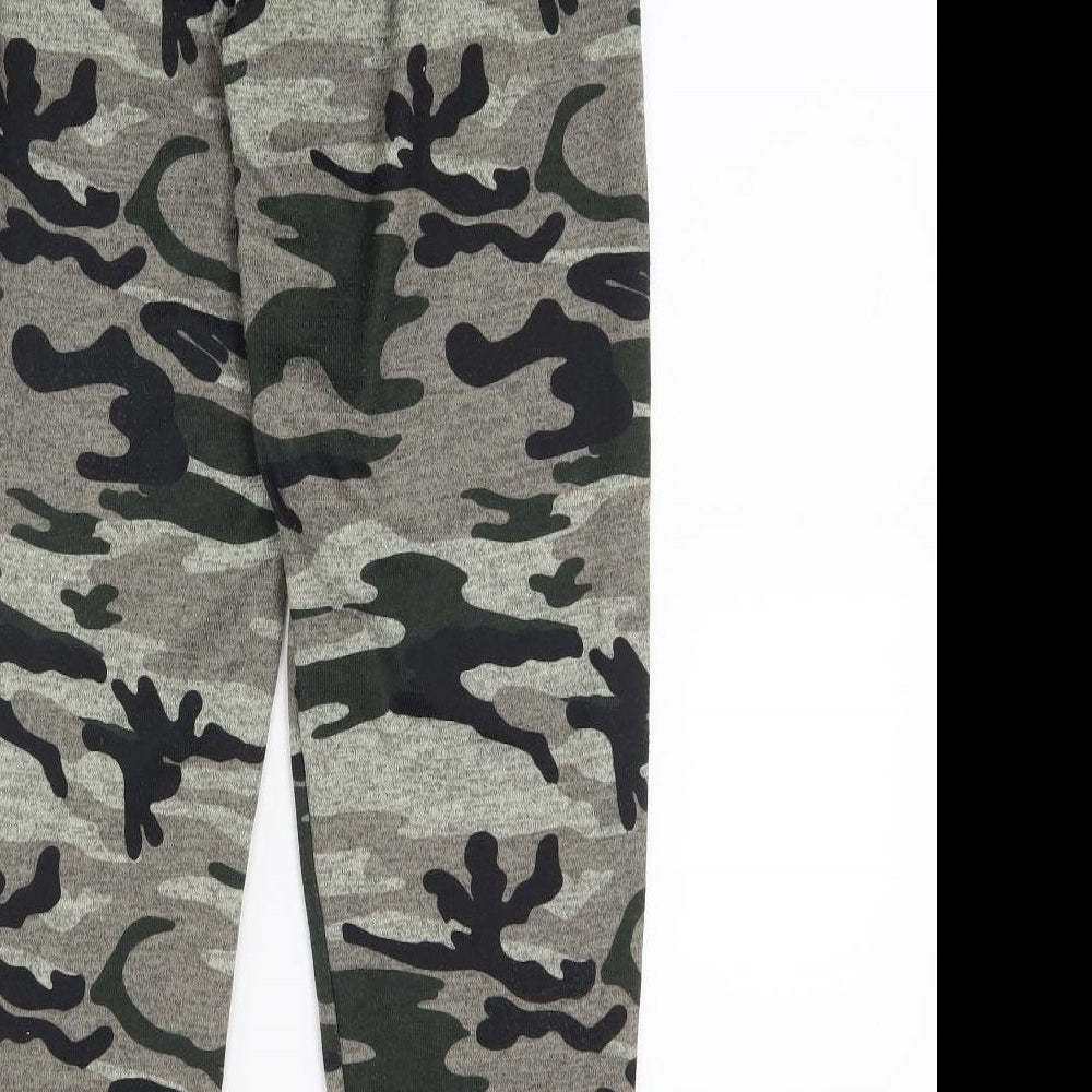 New Look Girls Green Camouflage  Jogger Trousers Size 10 Years
