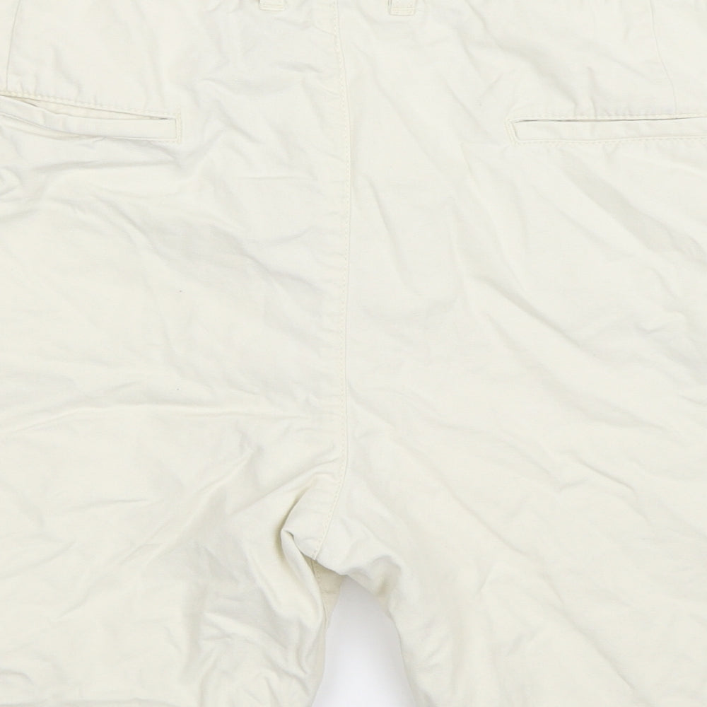 H&M Mens Ivory   Chino Shorts Size 36 in