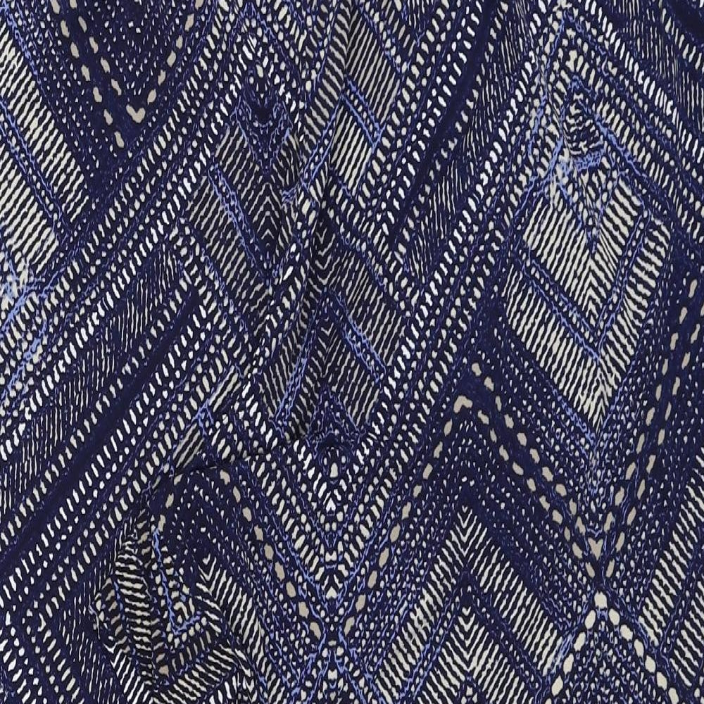 M&Co Plus Womens Blue Geometric  Cropped Trousers Size 20 L25 in