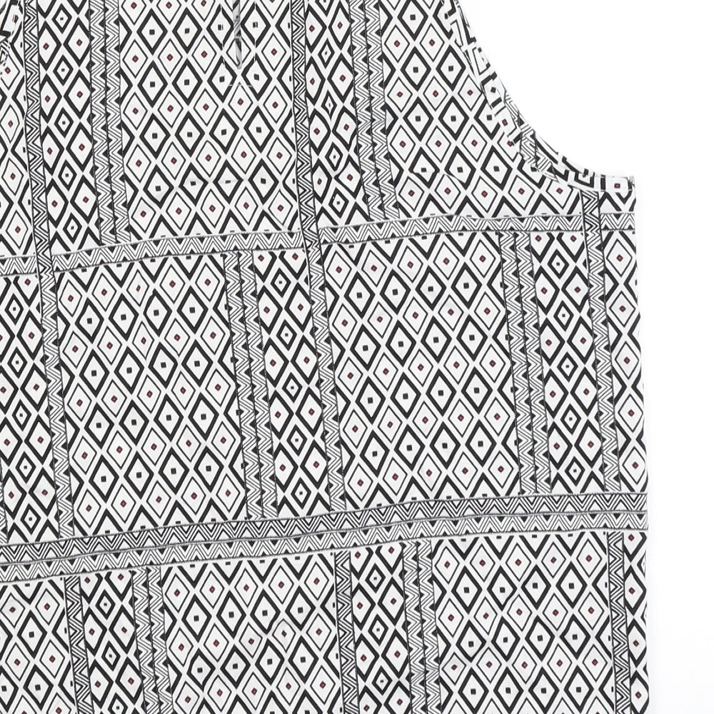 Papaya Womens White Argyle/Diamond  Camisole Tank Size 12