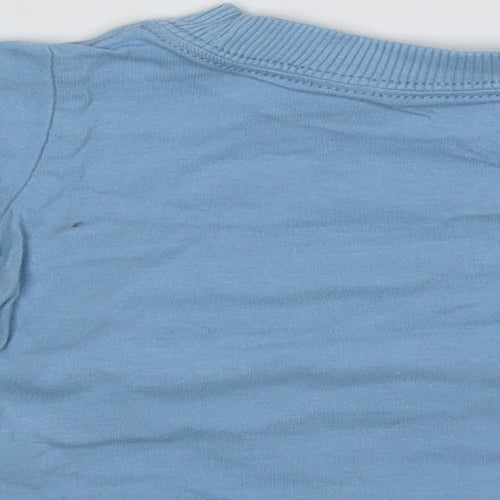 Preworn Baby Blue   Jersey T-Shirt Size 0-3 Months  - Watch out for the scary bear