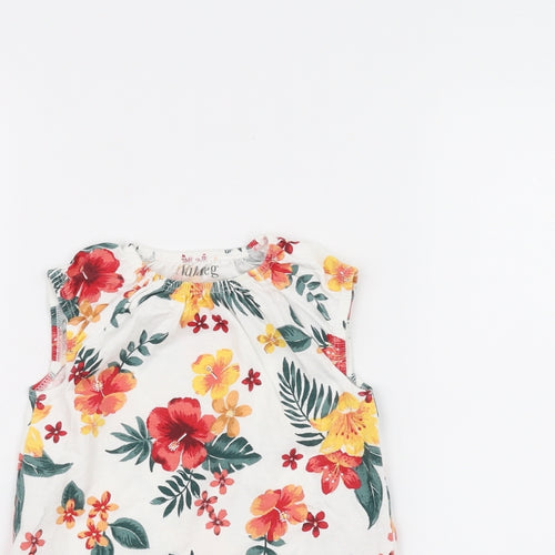Nutmeg Baby White Floral  Basic T-Shirt Size 12-18 Months