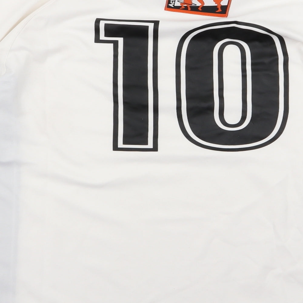 Preworn Boys White   Basic T-Shirt Size M