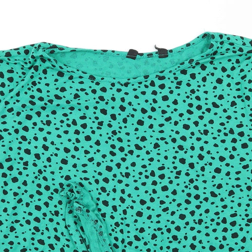 Preworn Womens Green Animal Print  Basic T-Shirt Size 12
