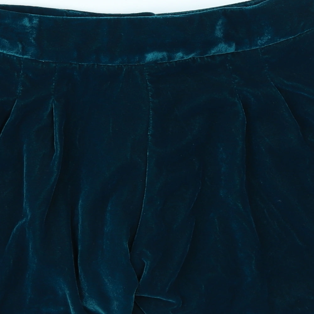 M&S Girls Green   Sailor Shorts Size 11-12 Years