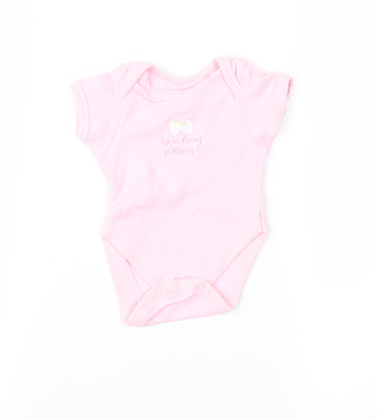 Front view of Preworn girls’ pink basic t-shirt size newborn