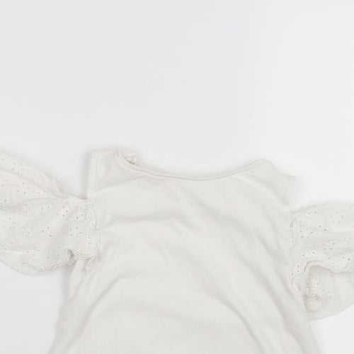 F&F Girls White   Basic T-Shirt Size 4-5 Years  - Open Shoulders