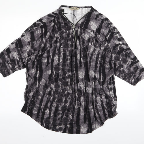 POETIC SOUL Womens Black Geometric  Basic T-Shirt Size M