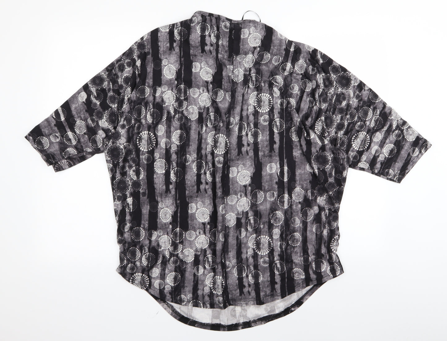 POETIC SOUL Womens Black Geometric  Basic T-Shirt Size M