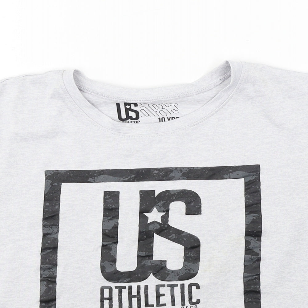 US Athletic  Boys Grey   Basic T-Shirt Size 10 Years