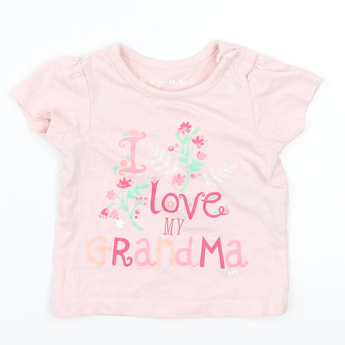 Nutmeg Girls Pink   Basic T-Shirt Size Newborn  - I Love My Grandma