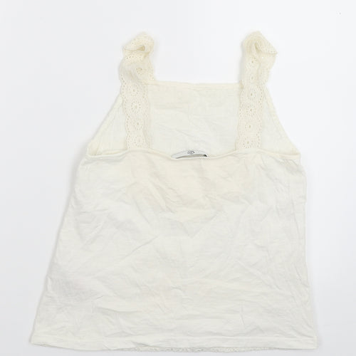 Marks and Spencer Girls White   Basic Tank Size 10-11 Years