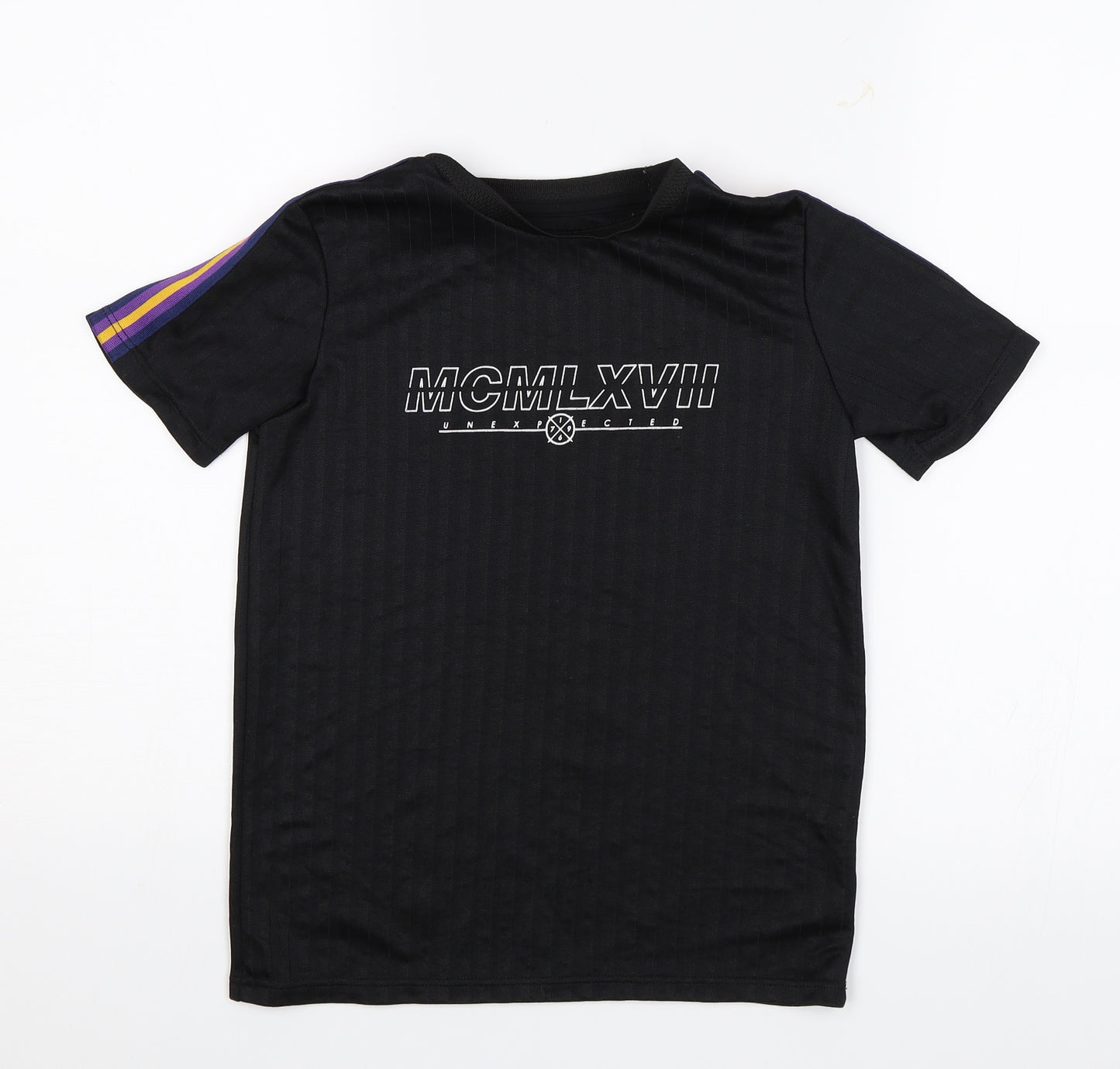 River Island Boys Black   Basic T-Shirt Size 7-8 Years  - Unexpected