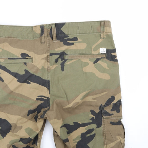 JACK & JONES Mens Green Camouflage  Cargo Shorts Size 36