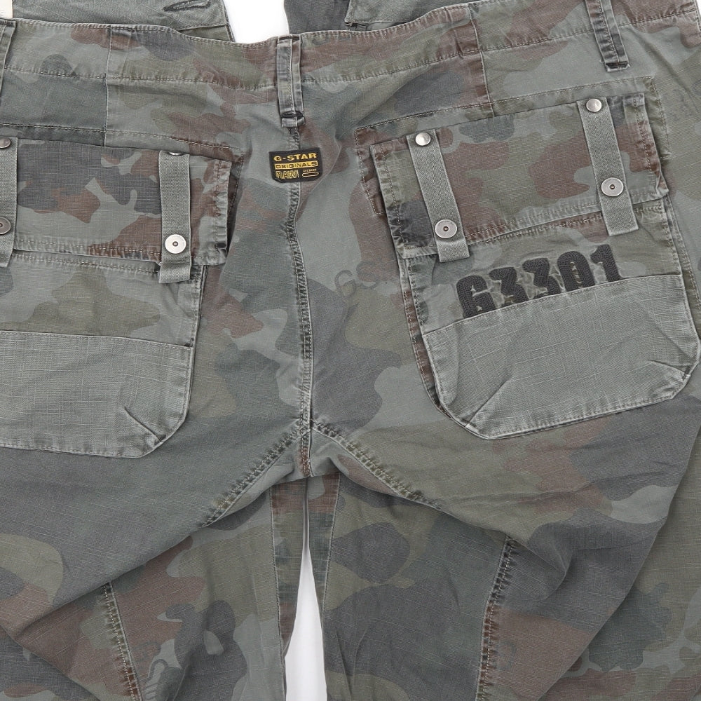 G Star Mens Green Camouflage  Cargo Shorts Size 42