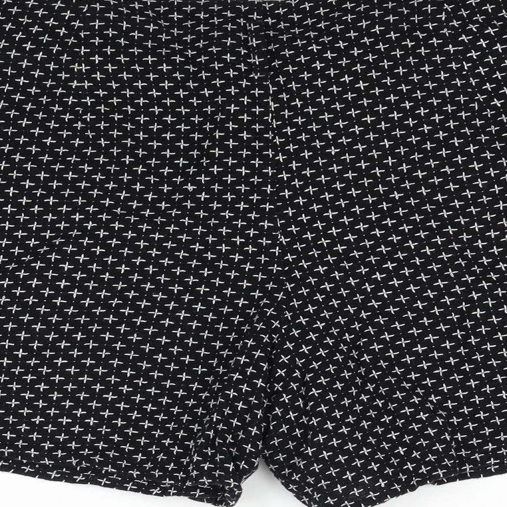 TU Womens Black Geometric  Cut-Off Shorts Size 12