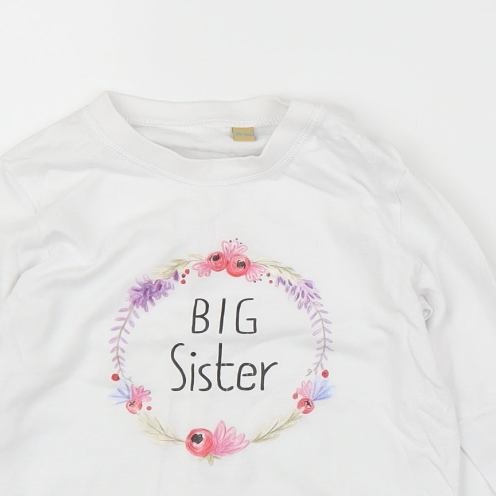 Preworn Girls White   Basic T-Shirt Size 2-3 Years  - Big Sister