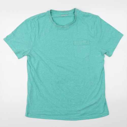 Nutmeg Mens Green    T-Shirt Size M