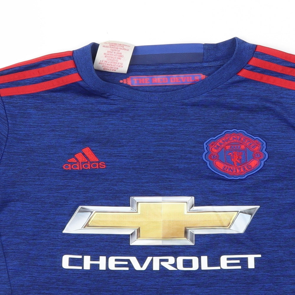 Manchester United Boys Blue   Basic T-Shirt Size 9-10 Years