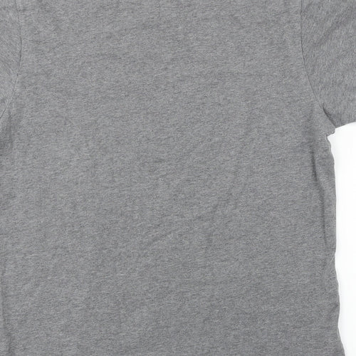 Fred Perry  Mens Grey    T-Shirt Size S