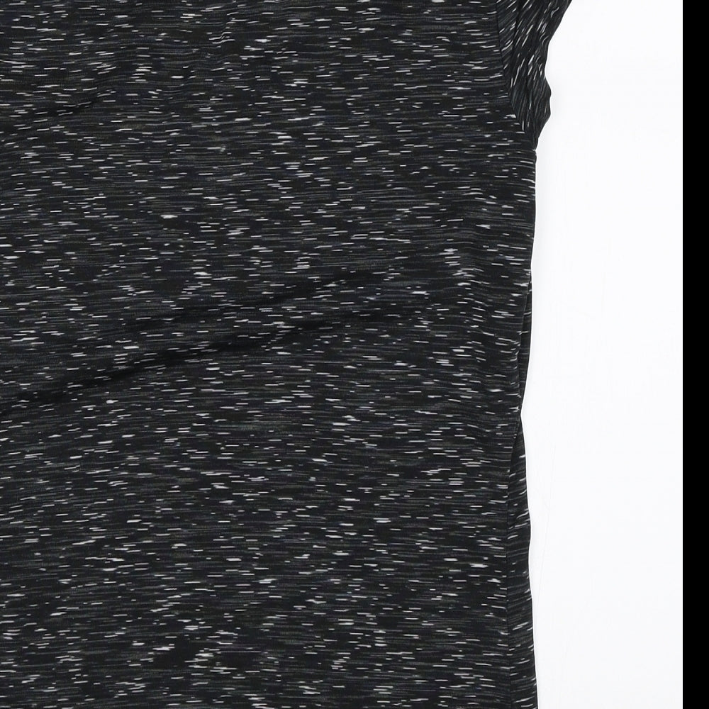 Preworn Womens Black   Basic T-Shirt Size 8