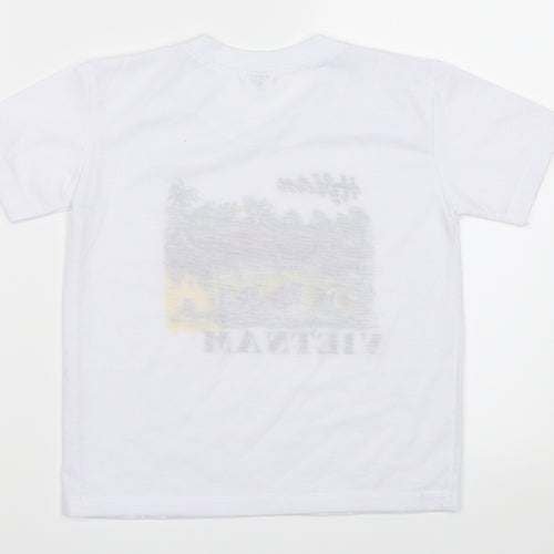 Preworn Boys White   Basic T-Shirt Size 6 Years  - vietnam