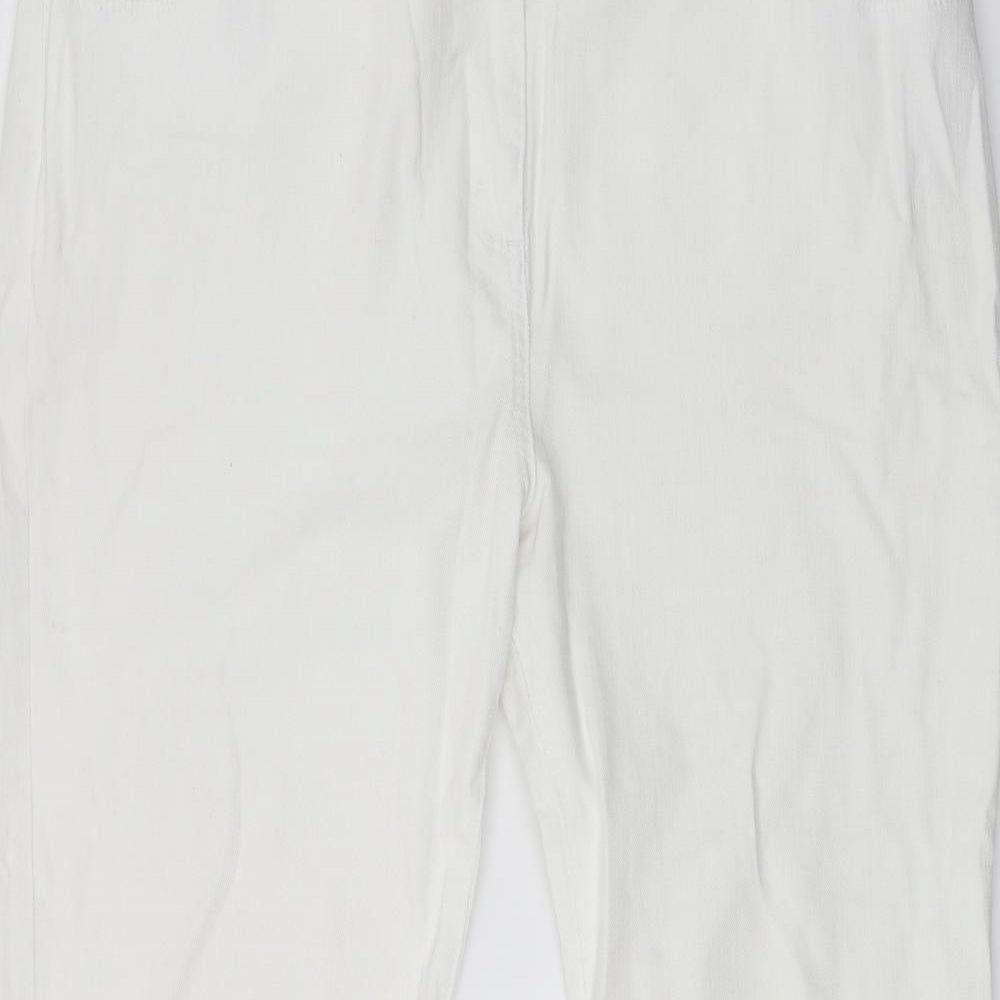 Preworn Womens White  Denim Skinny Jeans Size 38 in L27 in