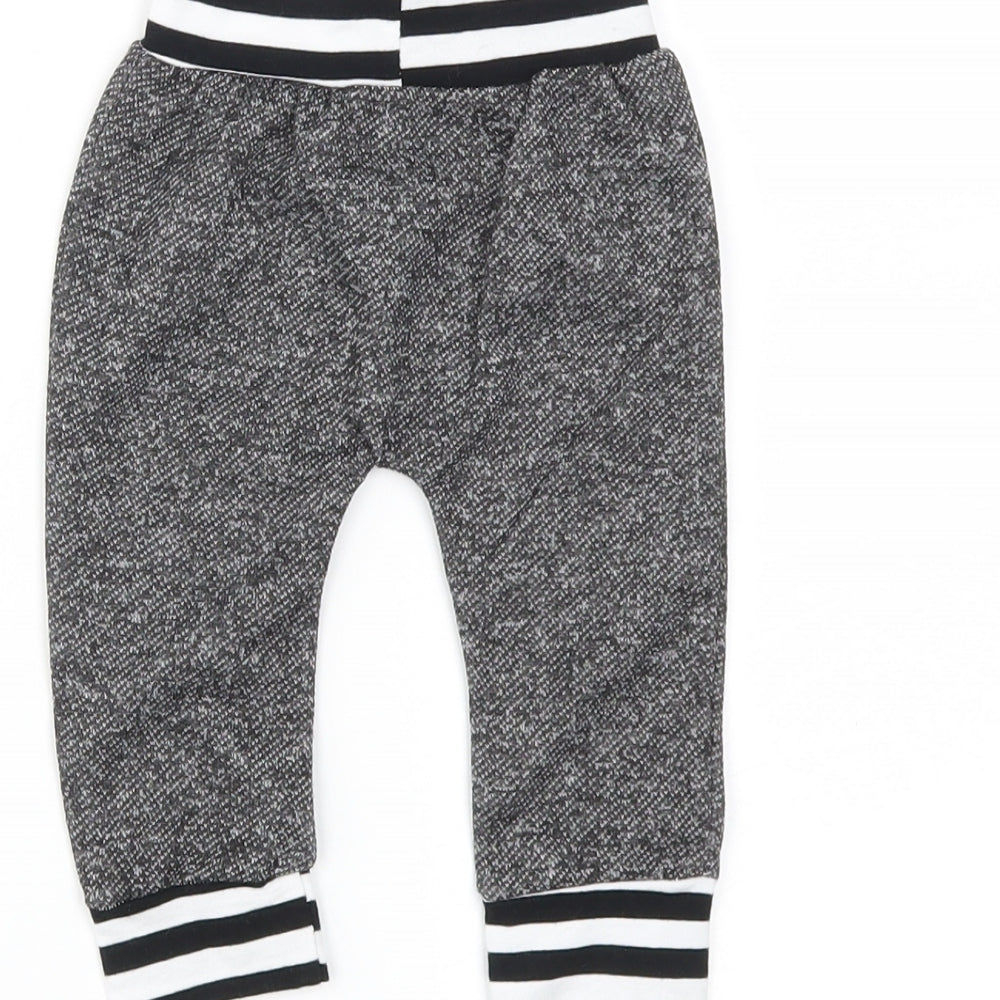 Preworn Boys Grey   Jogger Trousers Size 6-9 Months