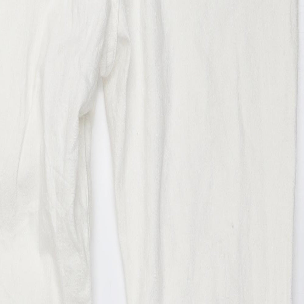 Preworn Womens White  Denim Bootcut Jeans Size 32 in L30 in