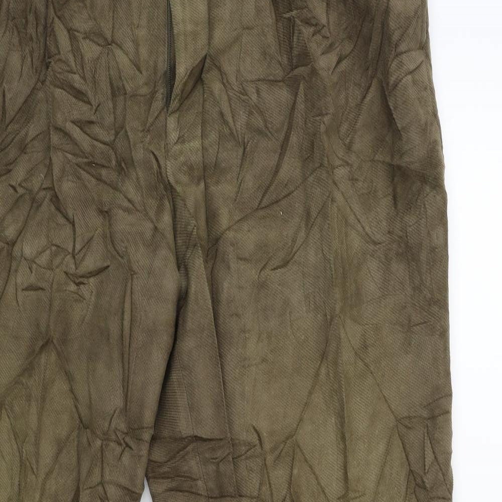 Preworn Mens Green  Corduroy Trousers  Size 34 in L29 in