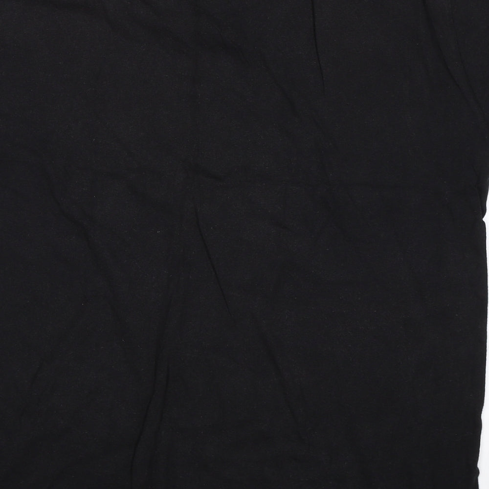 Gildan Mens Black    T-Shirt Size S  - Black Sabbath