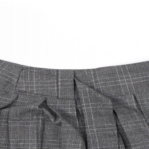 Preworn Womens Grey   Skater Set Size 10