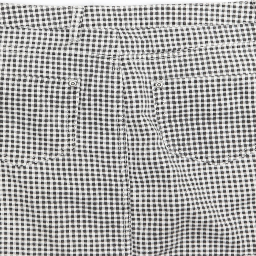 Boohoo Womens White Check  Mini Skirt Size 14