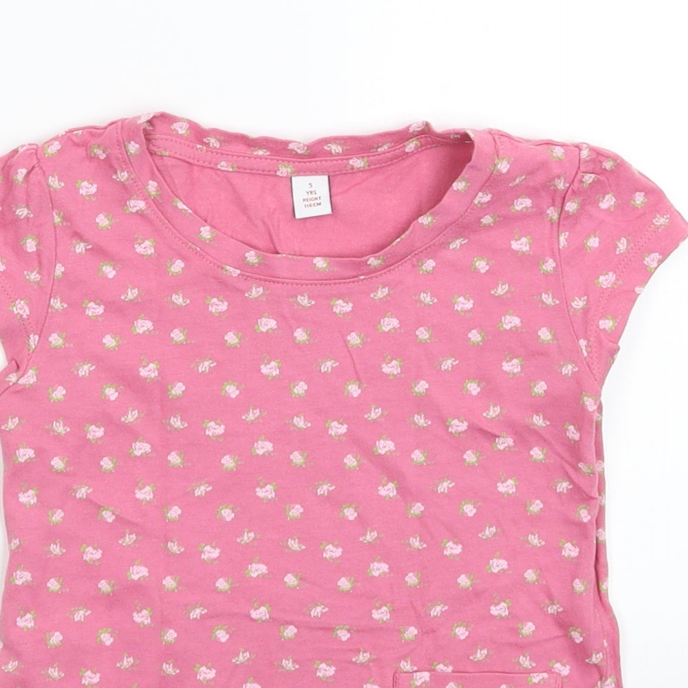 Preworn Girls Pink Floral  Basic T-Shirt Size 5 Years