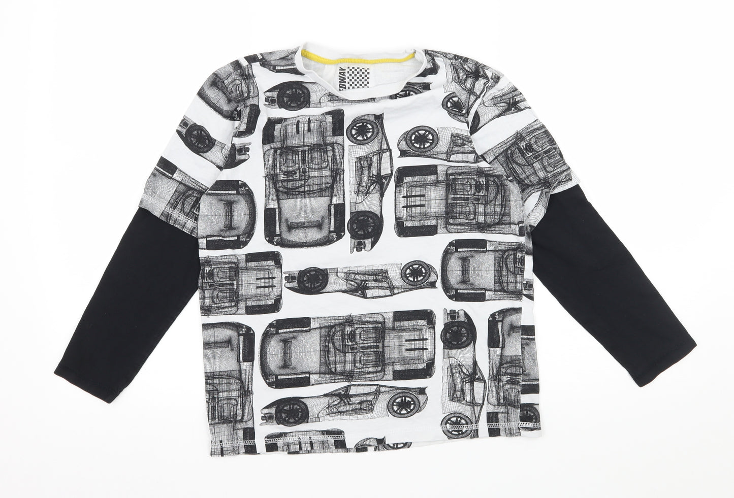 F&F Boys White Geometric Jersey Basic T-Shirt Size 9-10 Years  - Cars