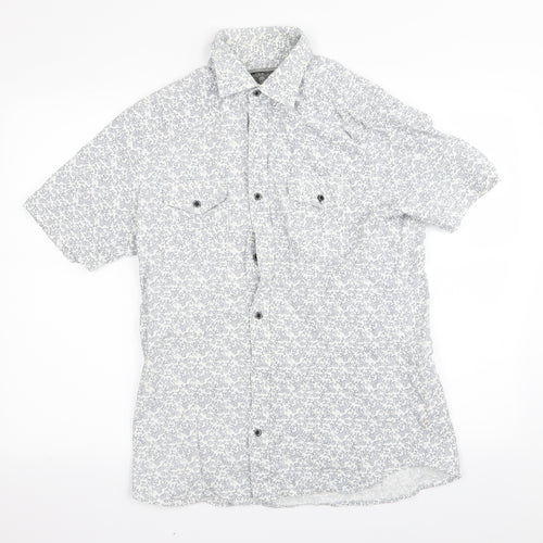 outrage Mens White Floral   Button-Up Size 15.5