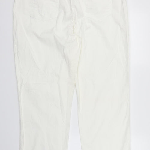 Preworn Womens White  Denim Straight Jeans Size XL L26 in
