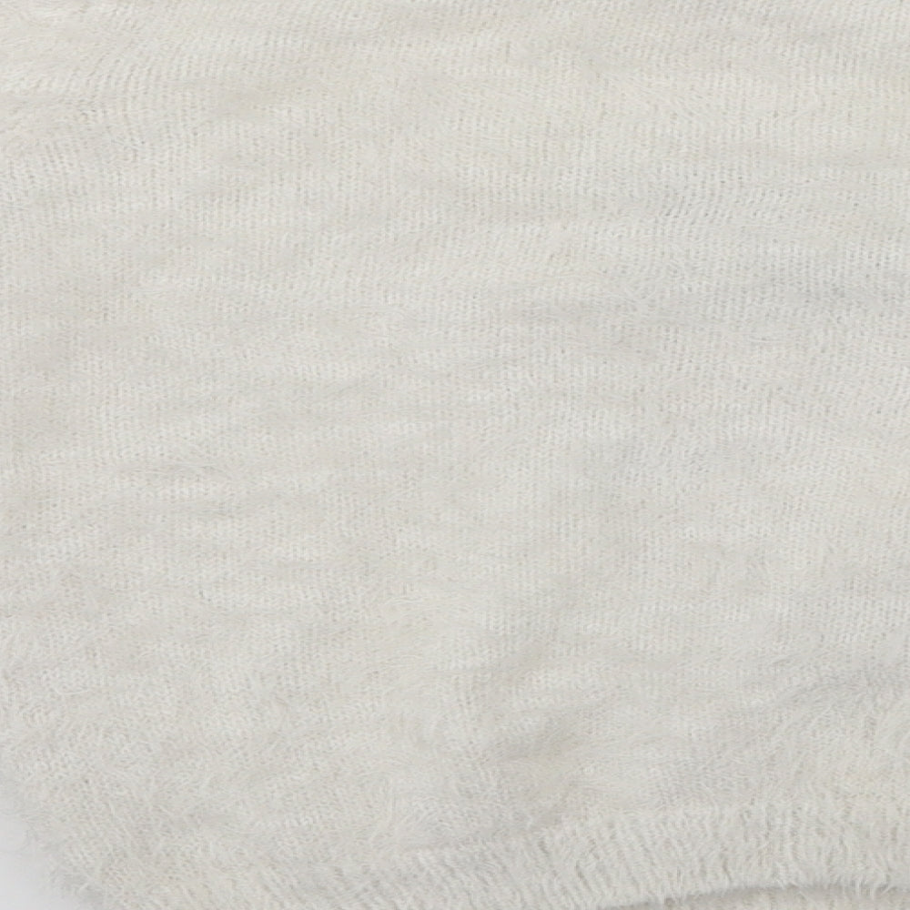 Primark  Girls White   Pullover Jumper Size 11-12 Years  - Christmas Jumper