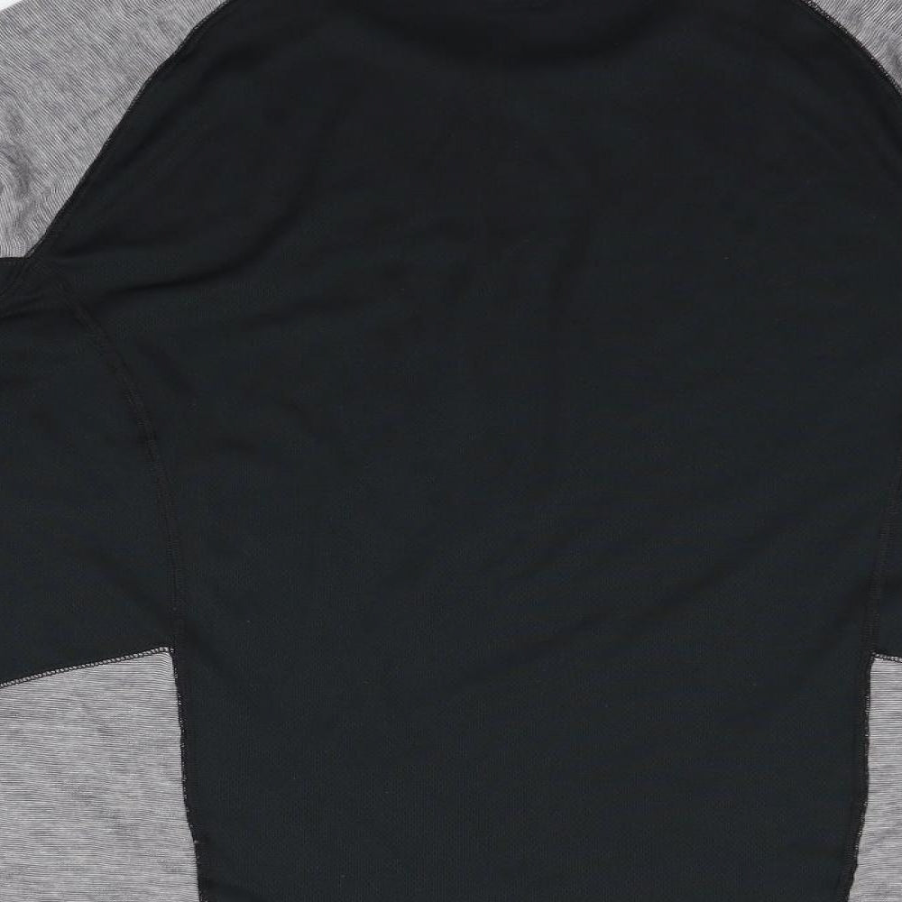 INOC Mens Grey    T-Shirt Size M