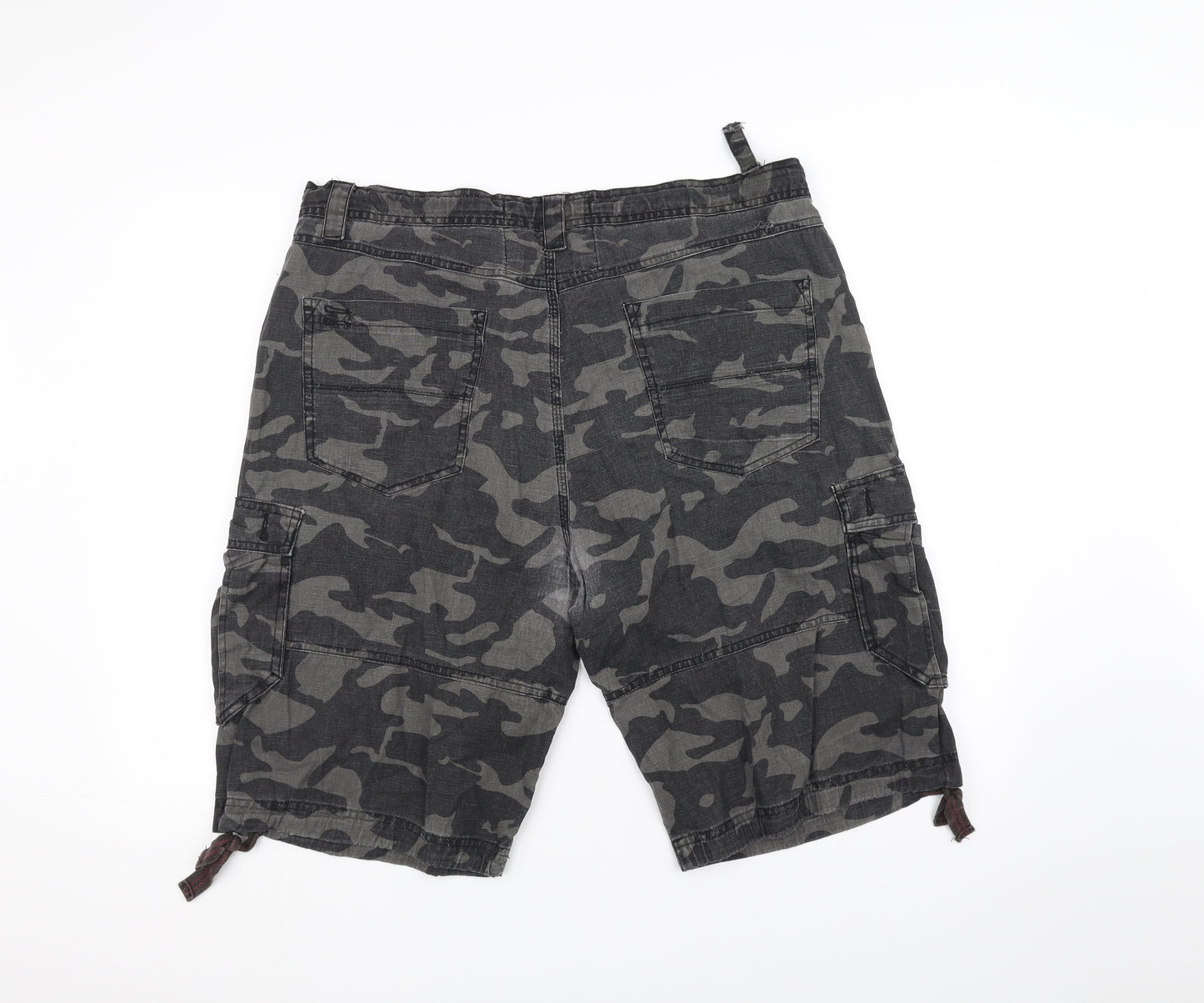 Lime Mens Black Camouflage  Cargo Shorts Size 38