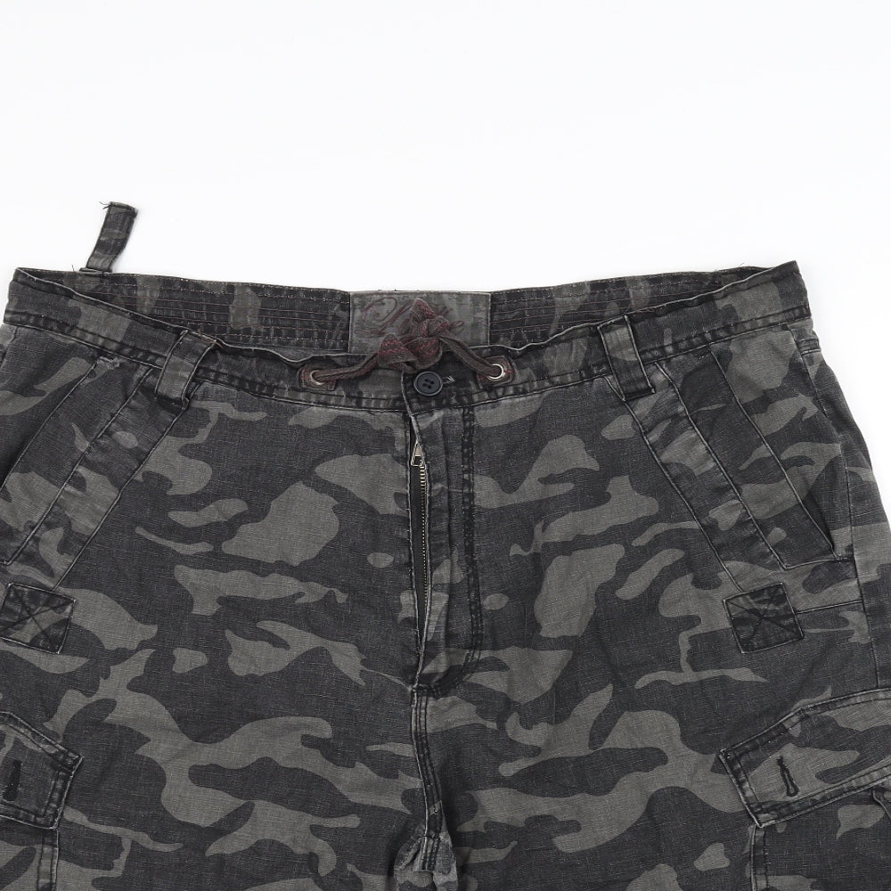 Lime Mens Black Camouflage  Cargo Shorts Size 38