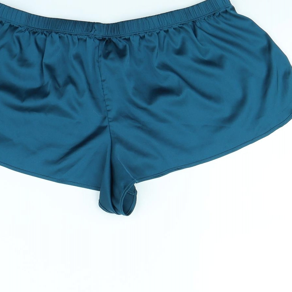 Preworn Womens Green   Cut-Off Shorts Size 2XL